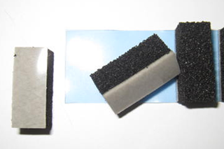 EPDM発泡体+強粘着テープ